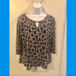 Dressbarn 3/4 length Sleeve Checker Design